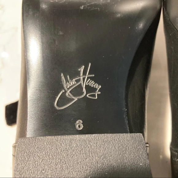 JOHN FLUEVOG Sz 6 Era Leather Velvet Ribbon  Shoes - Picture 4 of 16